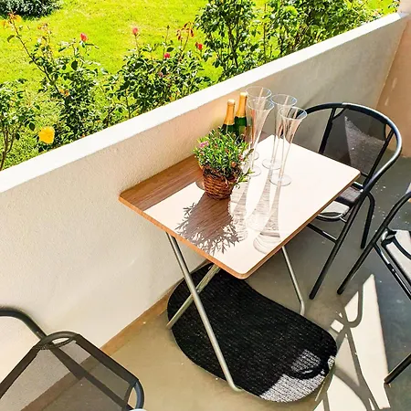 Apartment Enjoy The Beauty Of *